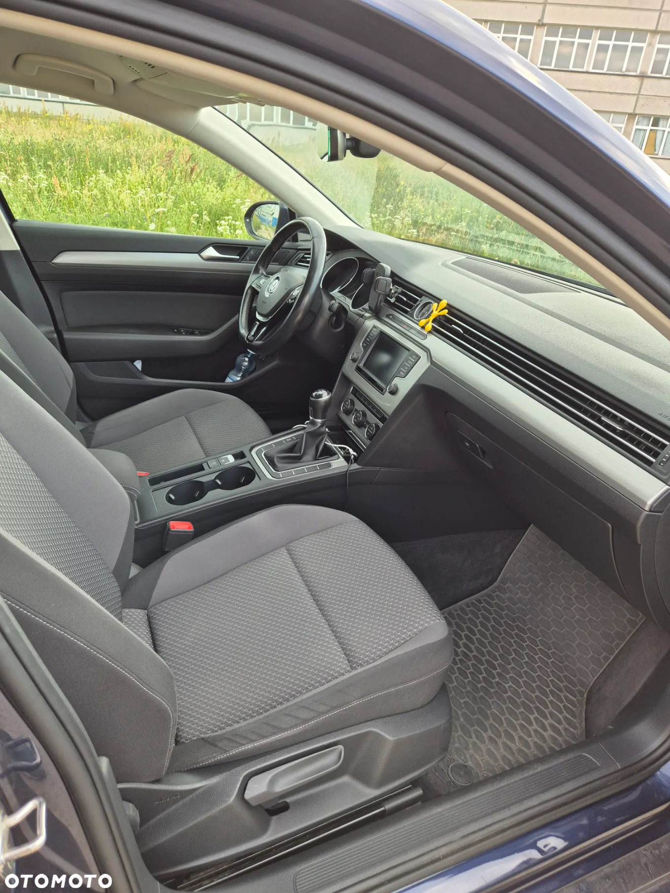 Volkswagen Passat 2.0 TDI BMT Trendline - 9