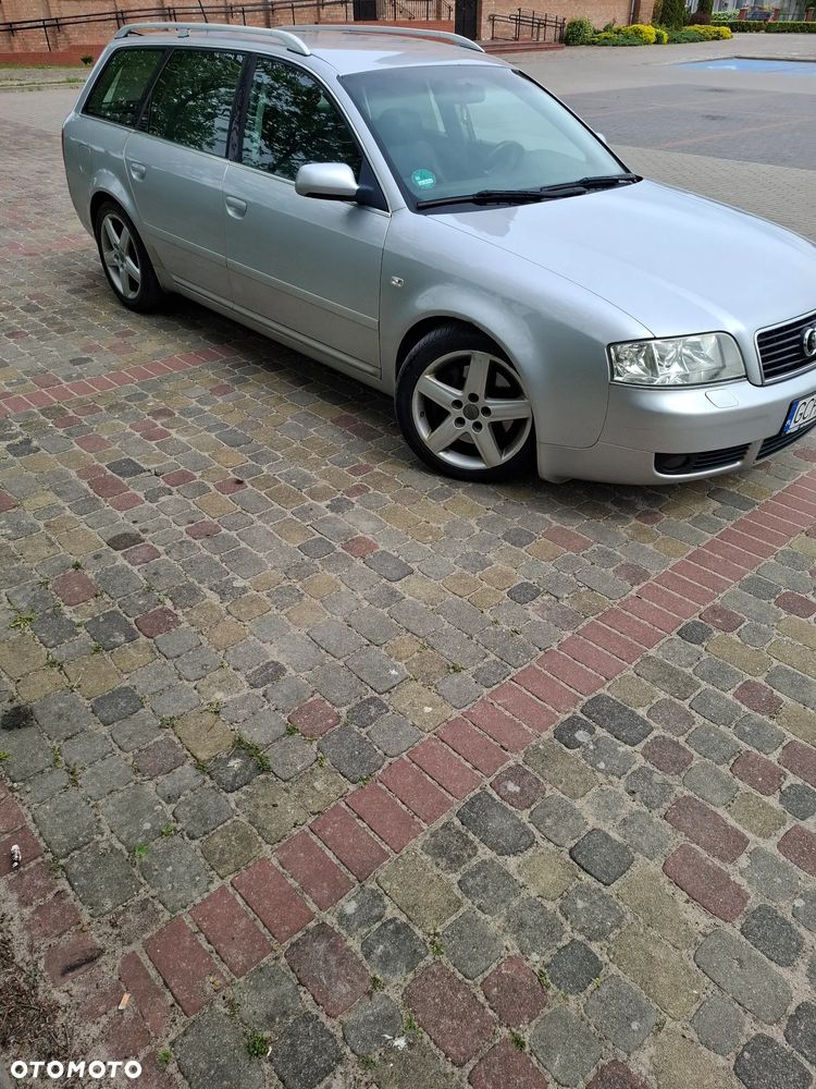 Audi A6 Avant - 1