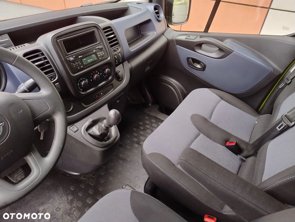 Opel VIVARO 1.6 CDTI (110KM) 6-BIEGÓW (L1H1) STAN SUPER IDEALNY 100% BEZWYPADKOWY LAKIER ORYGINALNY NIE MA RDZY SERWIS KM DO KOŃCA ! ! ! - 16