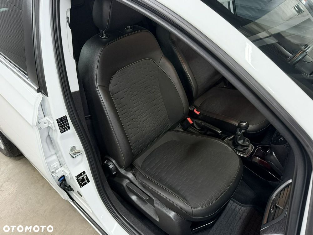 Opel Corsa - 20