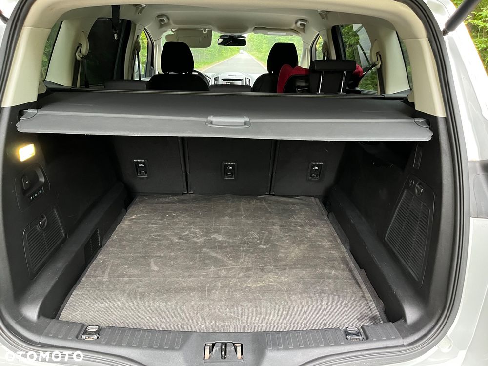 Ford S-Max 2.0 TDCi Trend - 16