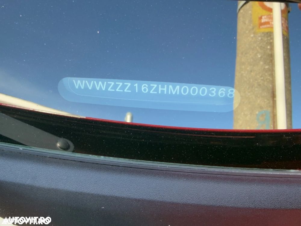 Volkswagen Jetta - 4