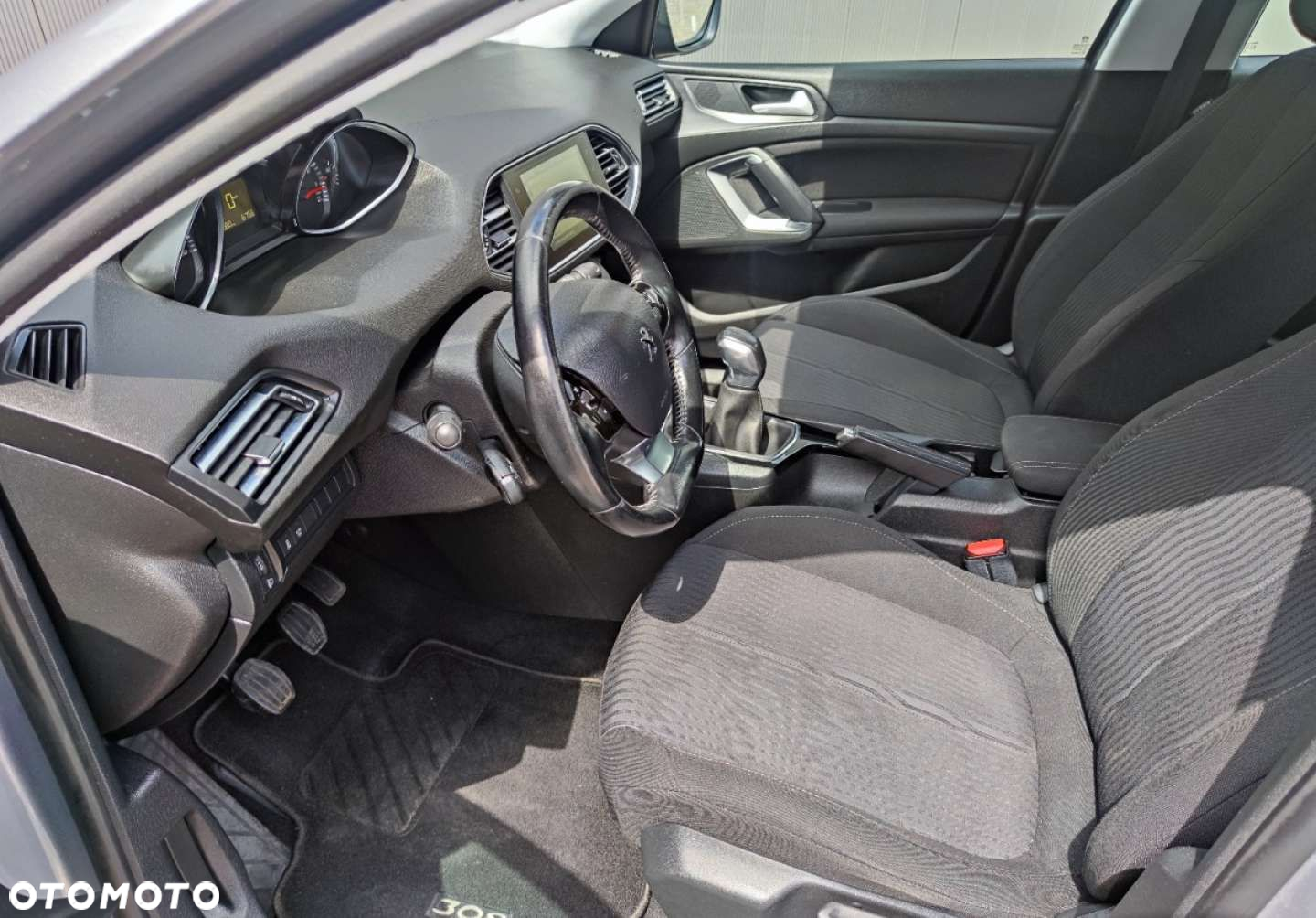 Peugeot 308 - 14