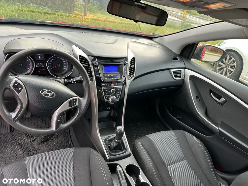 Hyundai i30 1.4 Classic + - 5