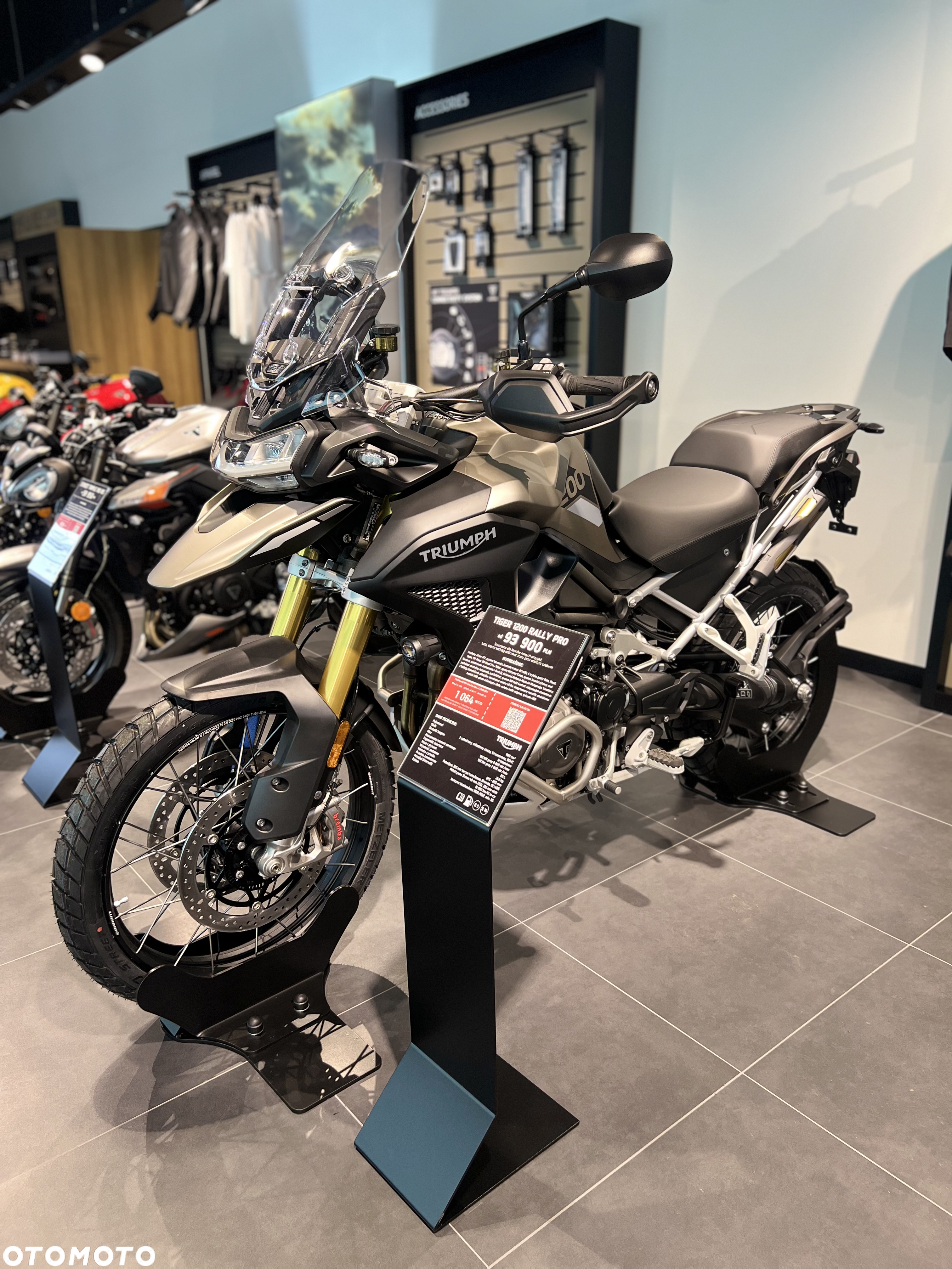 Triumph Tiger - 2