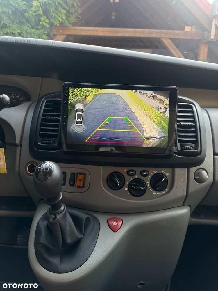 Renault Trafic - 20
