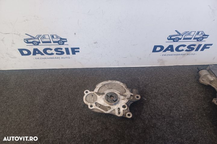 Pompa vacuum mecanica 03L100J 03L145112 03L145207 03L100J 03L145112 0 - 2