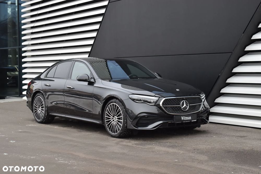 Mercedes-Benz Klasa E 200 4-Matic AMG - 1