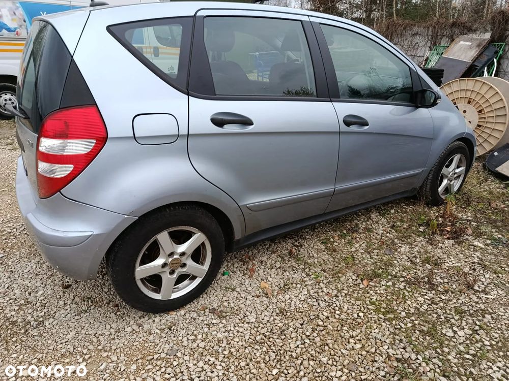 Mercedes-Benz Klasa A 180 CDI Autotronic - 4