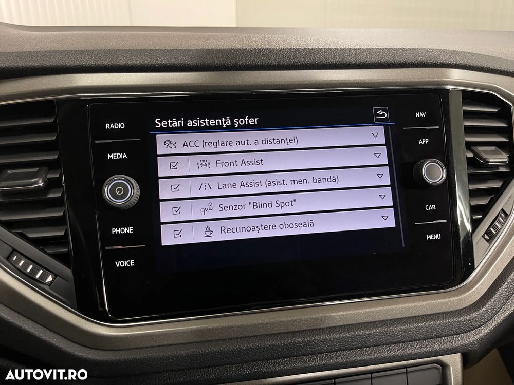 Volkswagen T-ROC 2.0 TDI DSG Design - 16