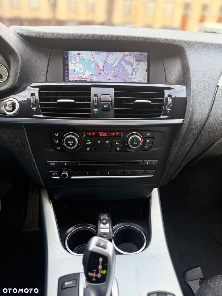 BMW X3 sDrive20i xLine - 14