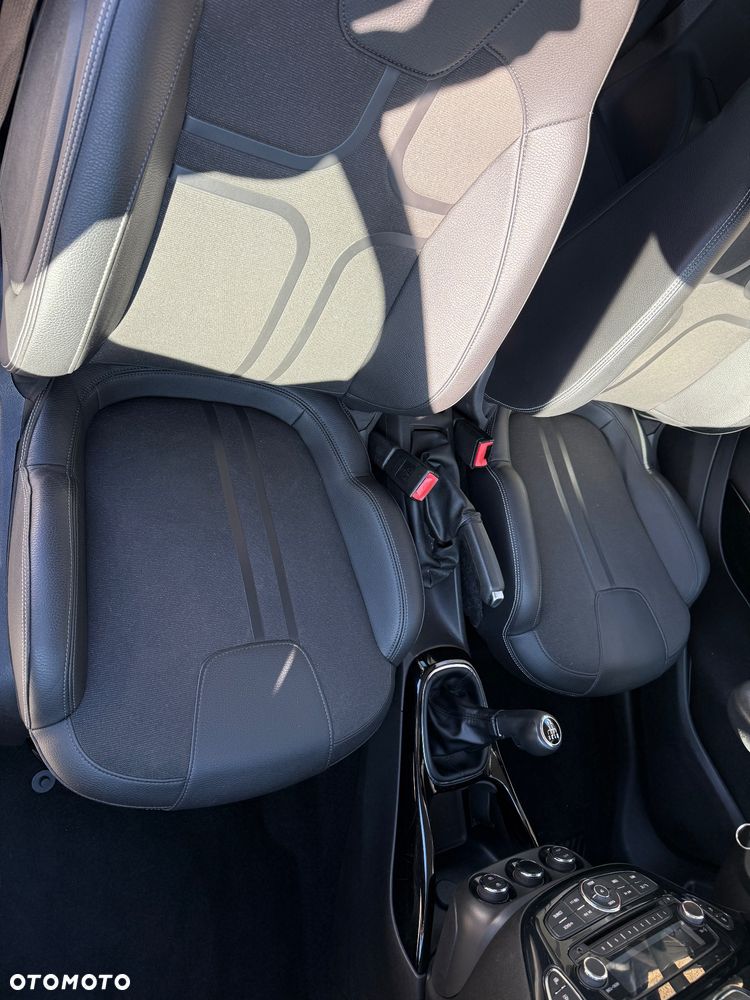 Opel Adam ver-1-4-cosmo - 33