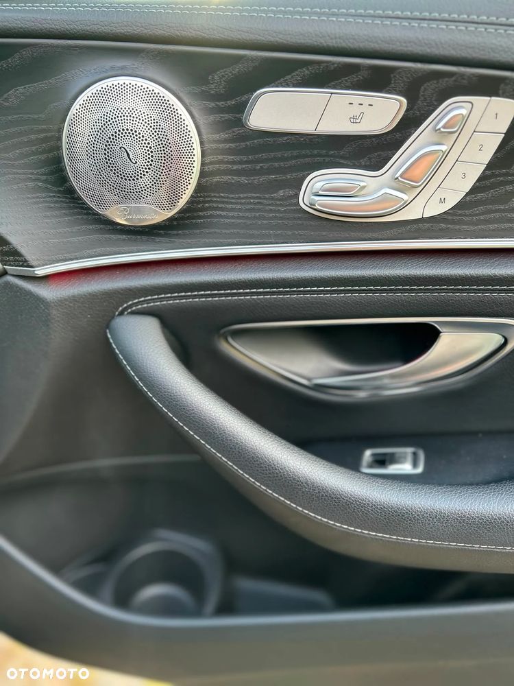 Mercedes-Benz Klasa E 220 d 4-Matic 9G-TRONIC - 3