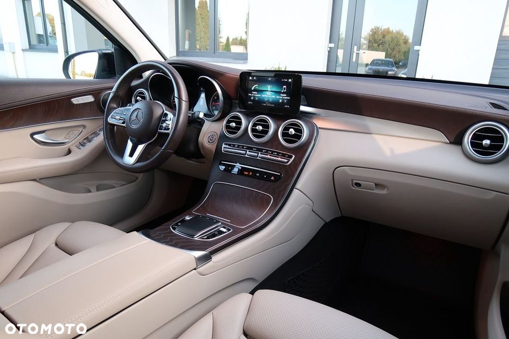 Mercedes-Benz GLC 200 4-Matic - 27