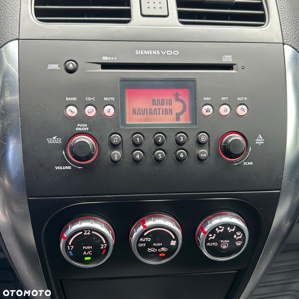Suzuki SX4 1.6 VVT 4x4 Comfort - 25