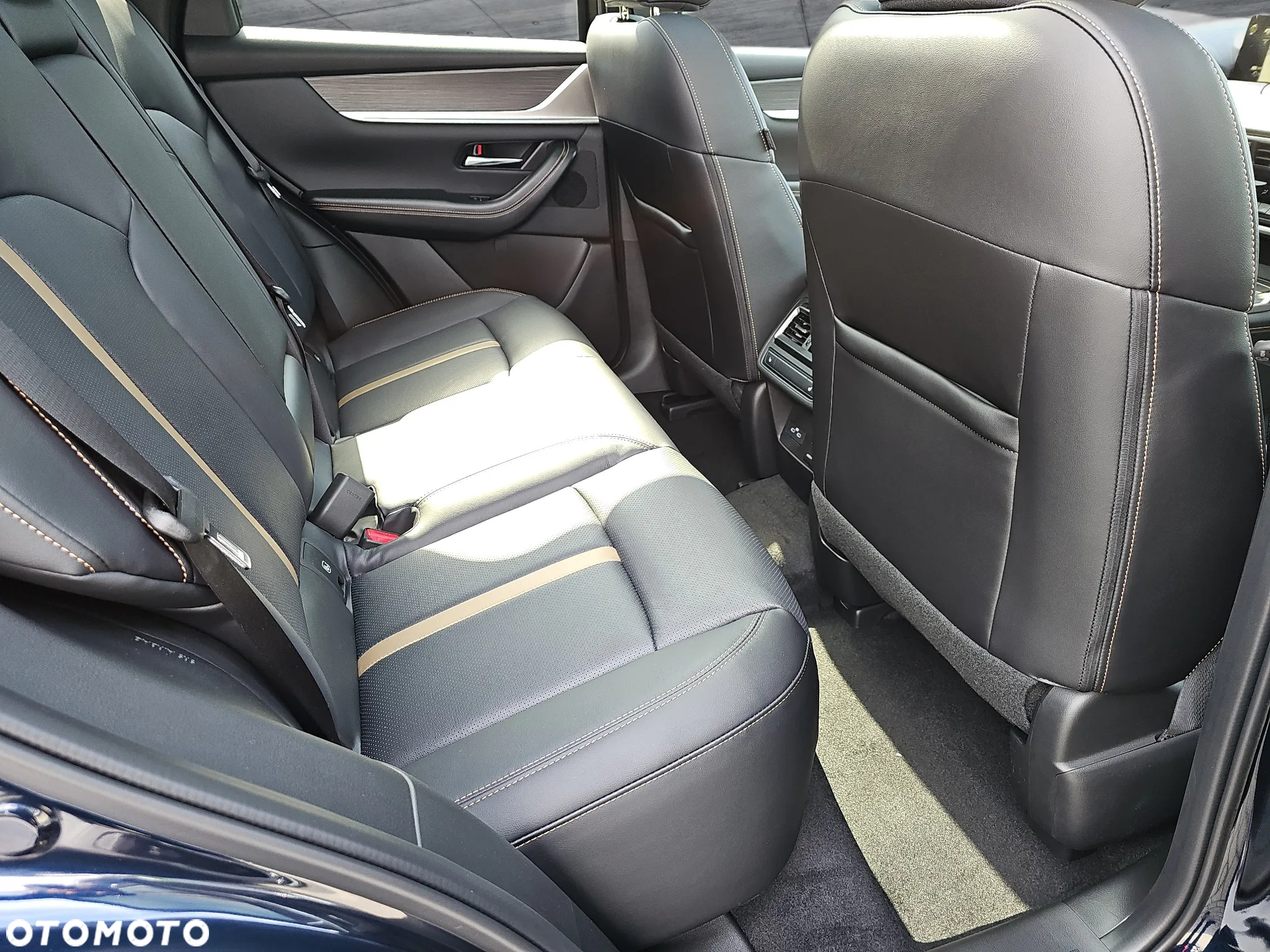 Mazda CX-60 2.5 PHEV Homura Plus AWD - 23