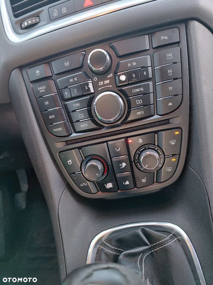 Opel Meriva 1.4 T Cosmo - 11