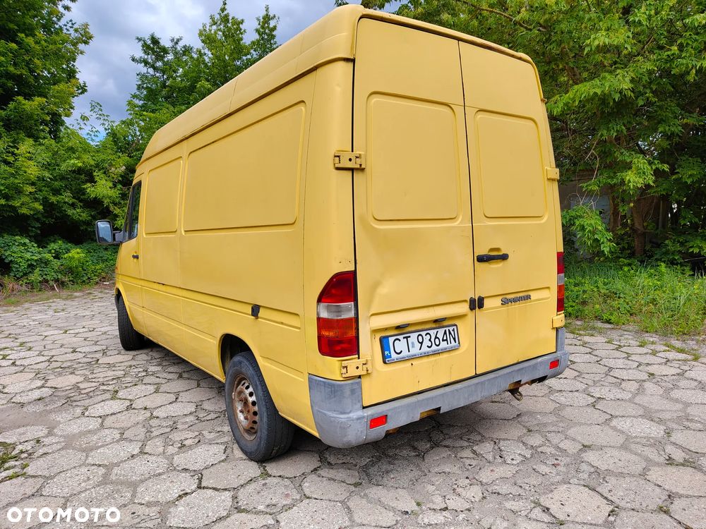 Mercedes-Benz SPRINTER 313 - 4