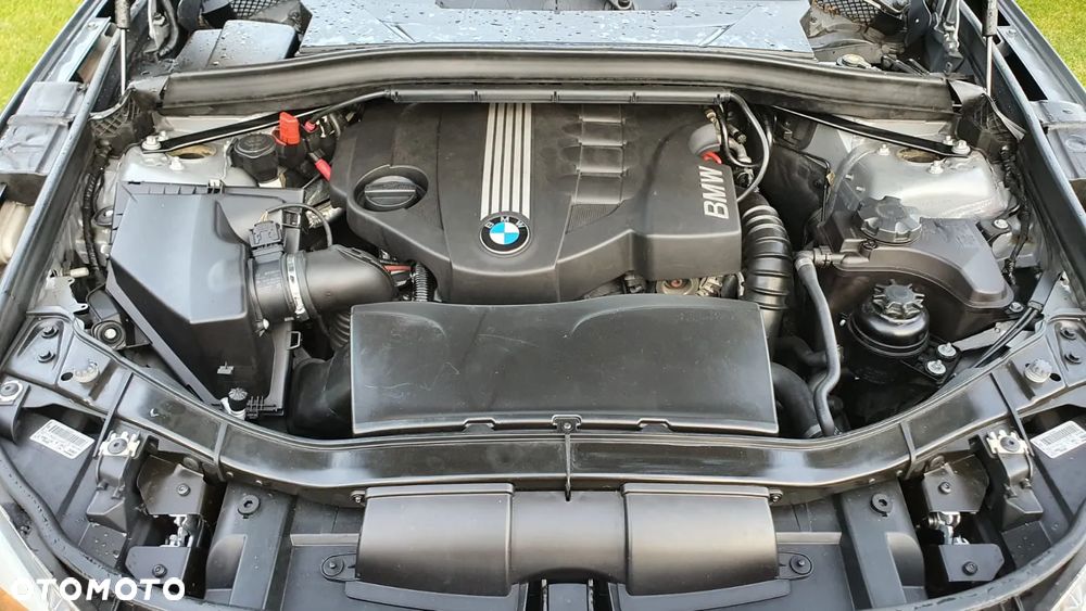 BMW X1 sDrive18d - 10