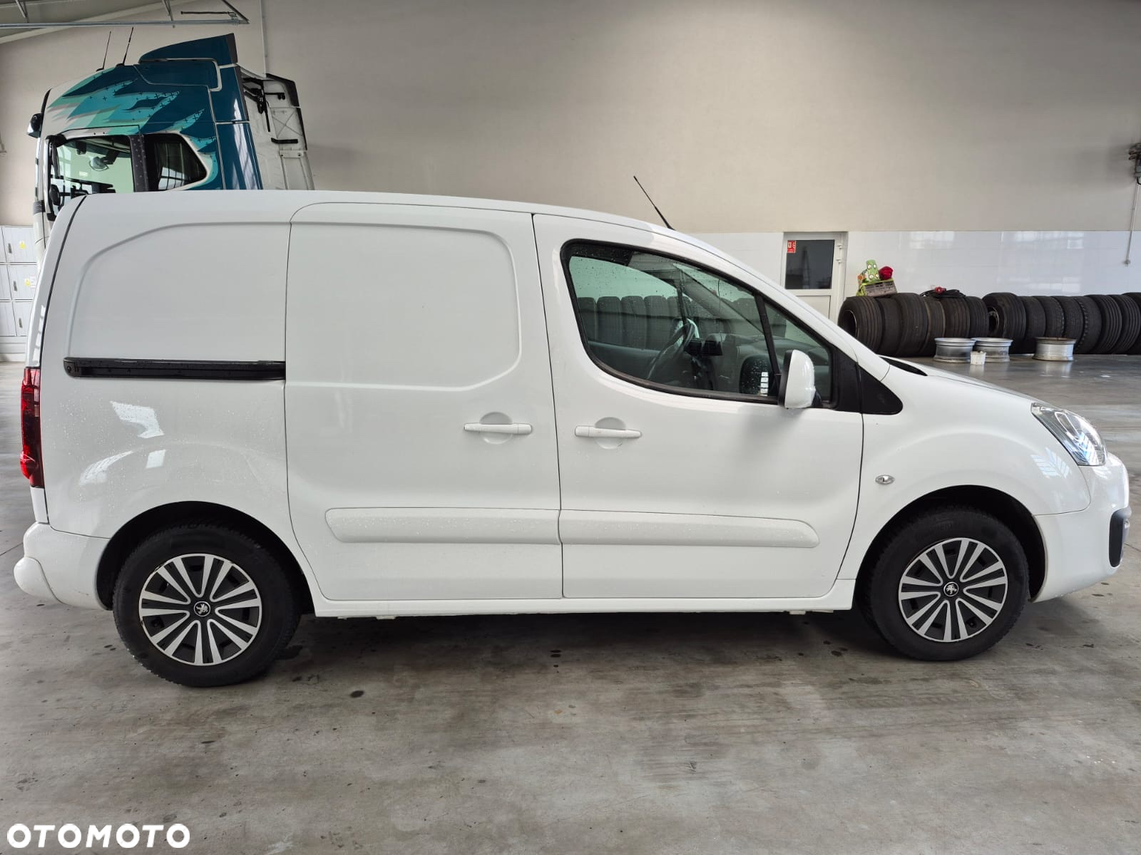 Peugeot Partner - 9