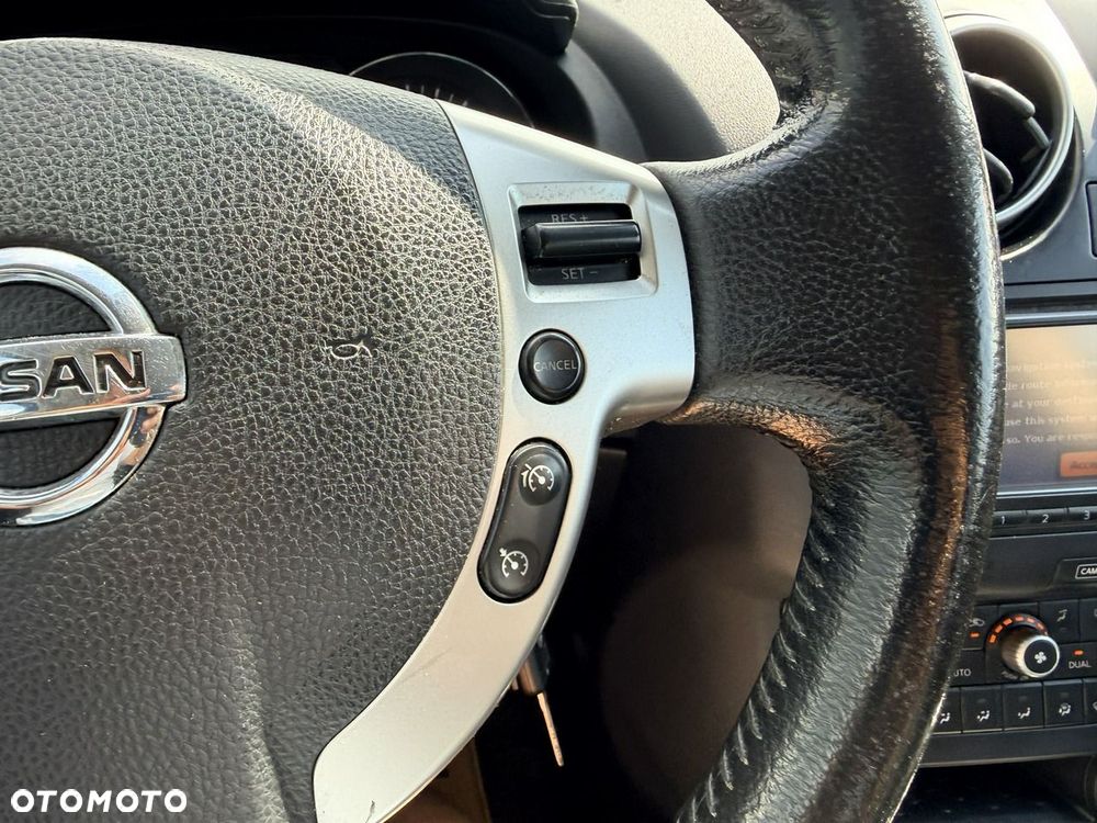 Nissan Qashqai 1.6 DCi 4x4 Acenta EU6 - 18