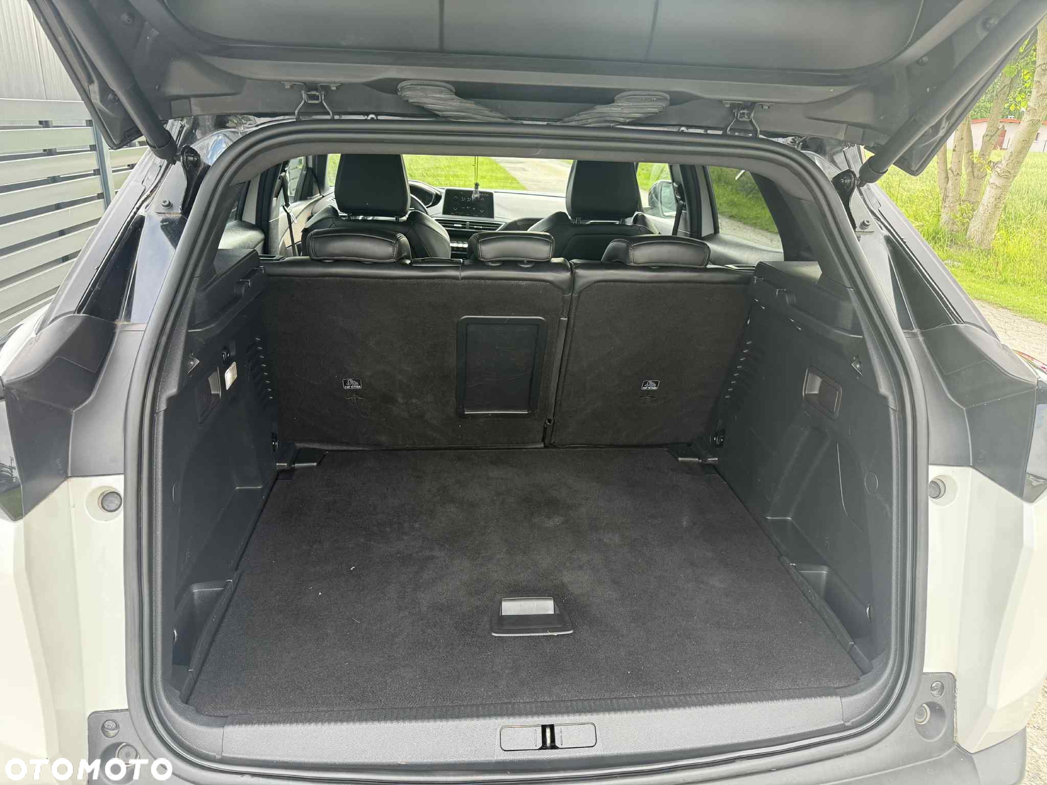 Peugeot 3008 1.6 THP Allure S&S EAT6 - 23