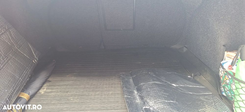 Volkswagen Jetta 1.2 TSI Comfortline - 19