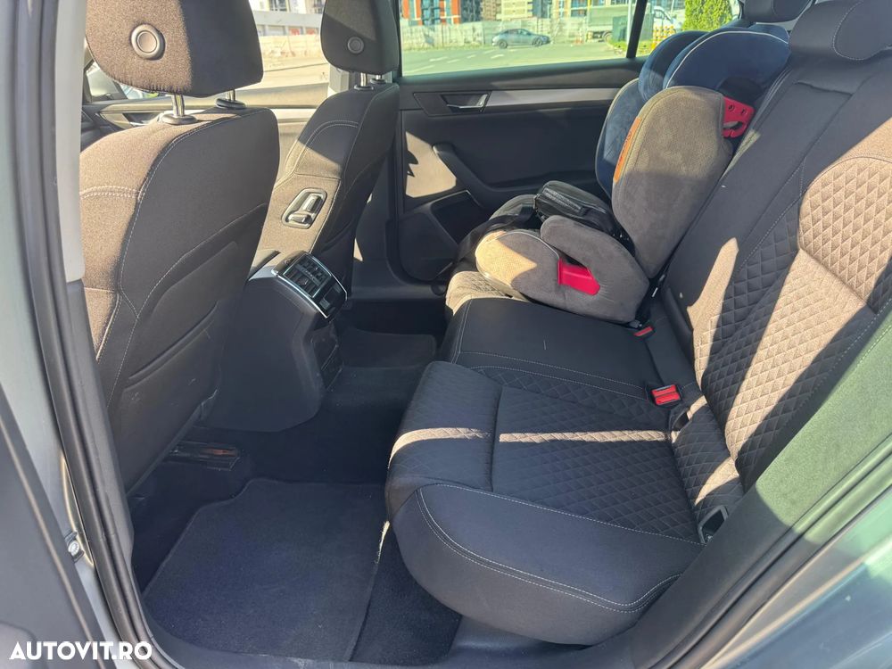 Skoda Superb 2.0 TDI DSG 4X4 Style - 4