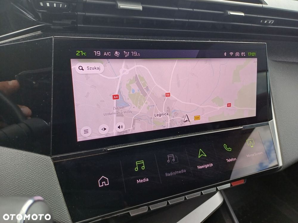 Peugeot 308 1.2 PureTech Allure Pack S&S EAT8 - 17