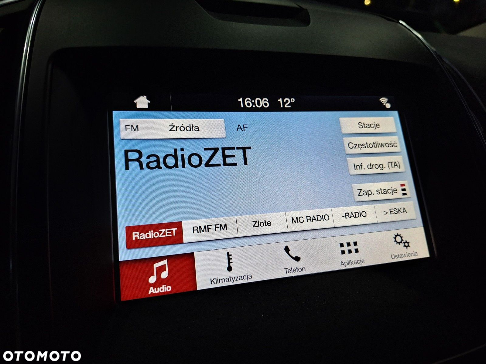 Ford S-Max 2.0 EcoBlue Titanium - 31
