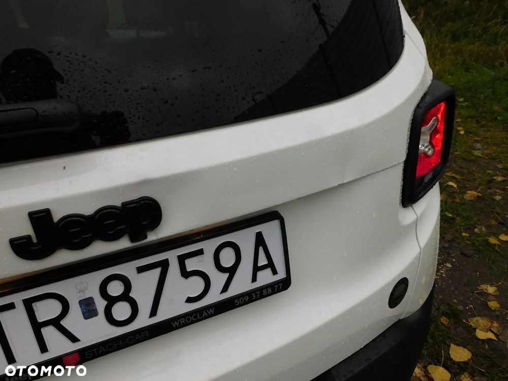 Jeep Renegade 1.0 T-GDI 80th Anniversary - 11