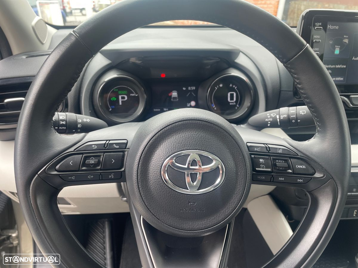 Toyota Yaris - 10