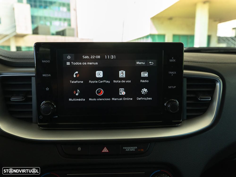 Kia XCeed - 30