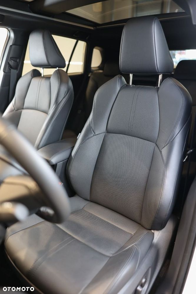 Toyota Corolla Cross - 9