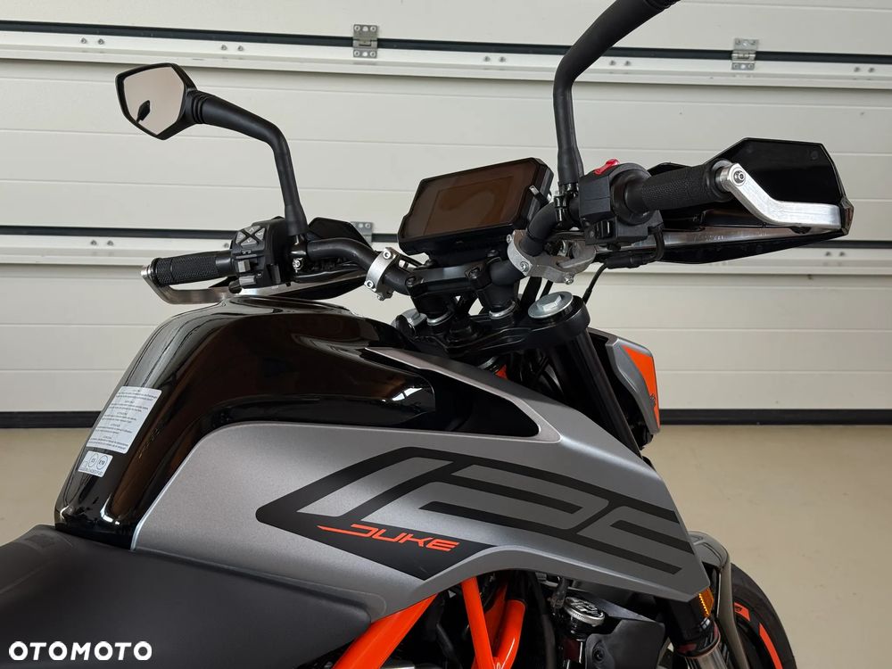 KTM Duke 125 - 11