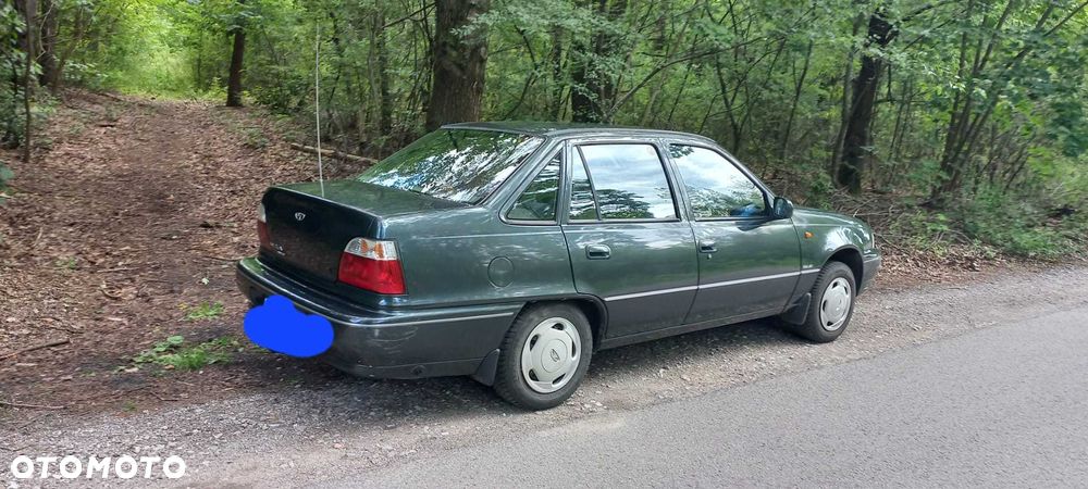 Daewoo Nexia - 2