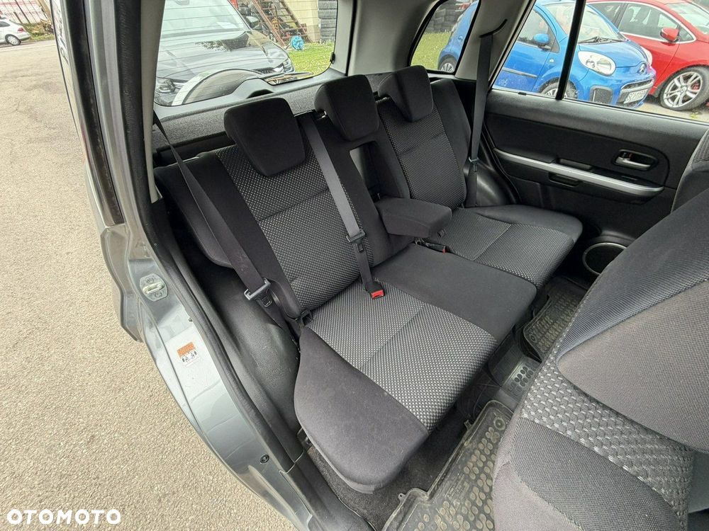 Suzuki Grand Vitara - 23