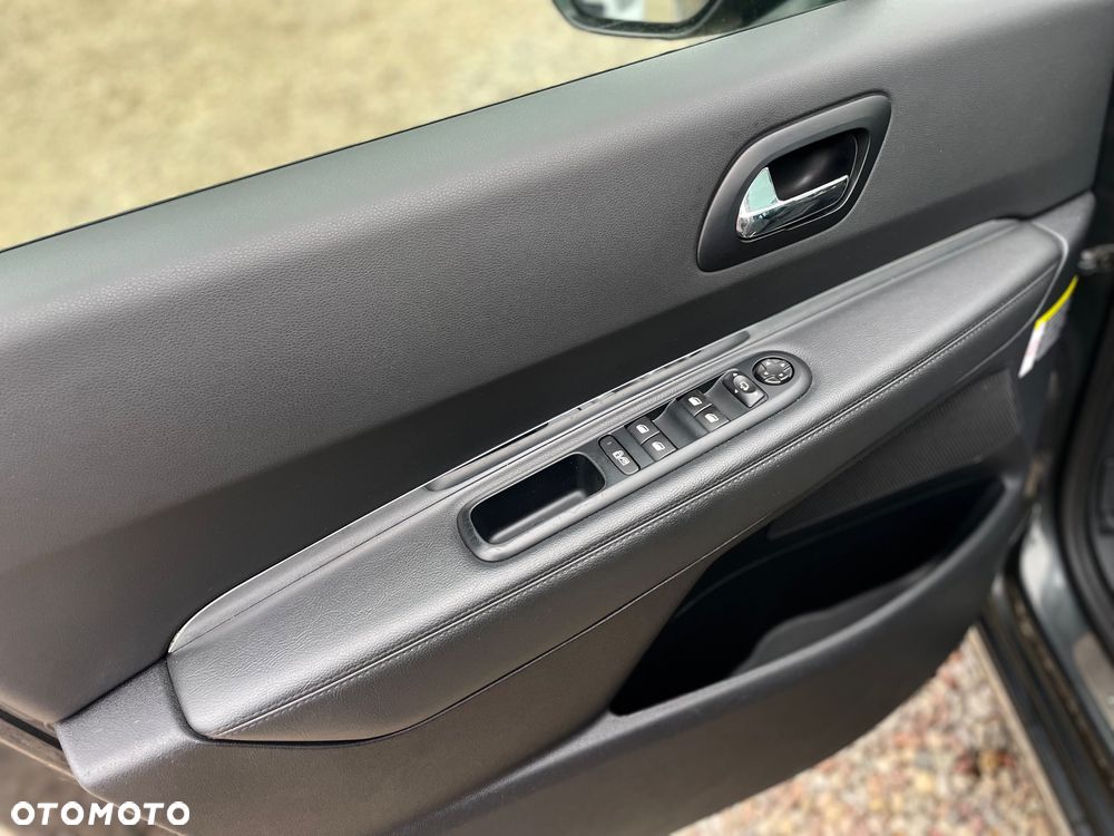 Peugeot 3008 HDi 150 Allure - 28