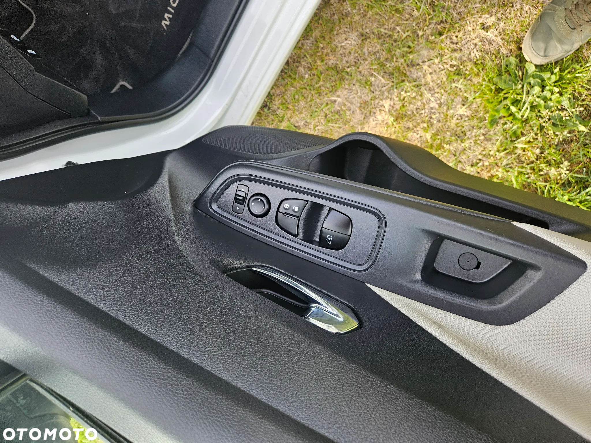 Nissan Micra - 12