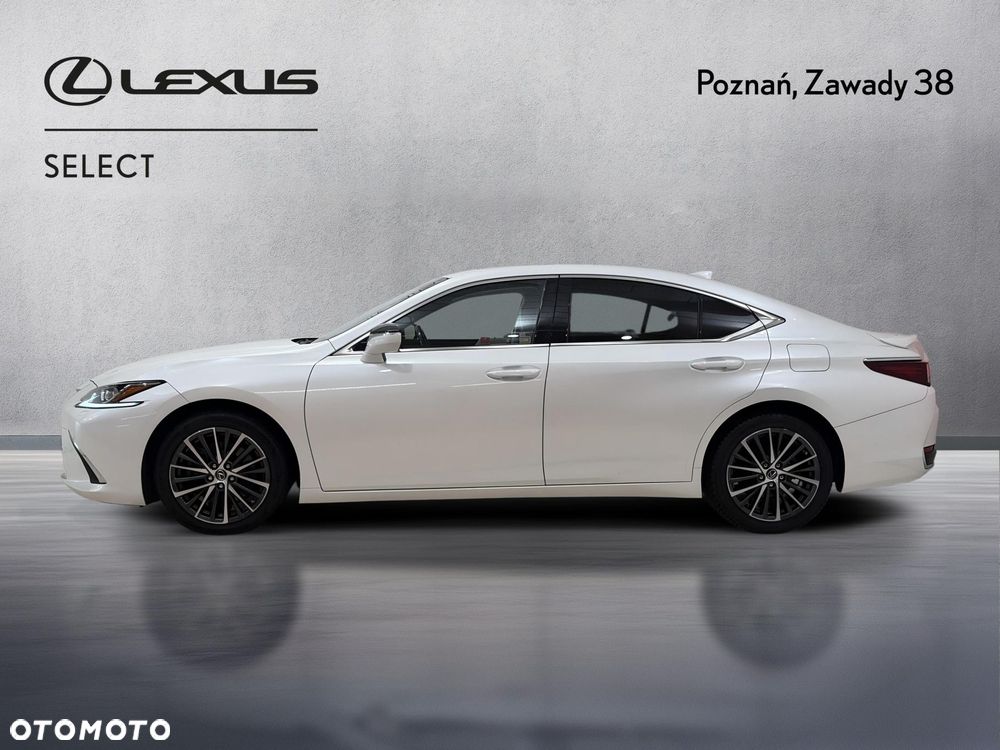 Lexus ES 300h Business Edition - 5