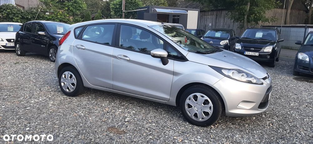 Ford Fiesta - 21