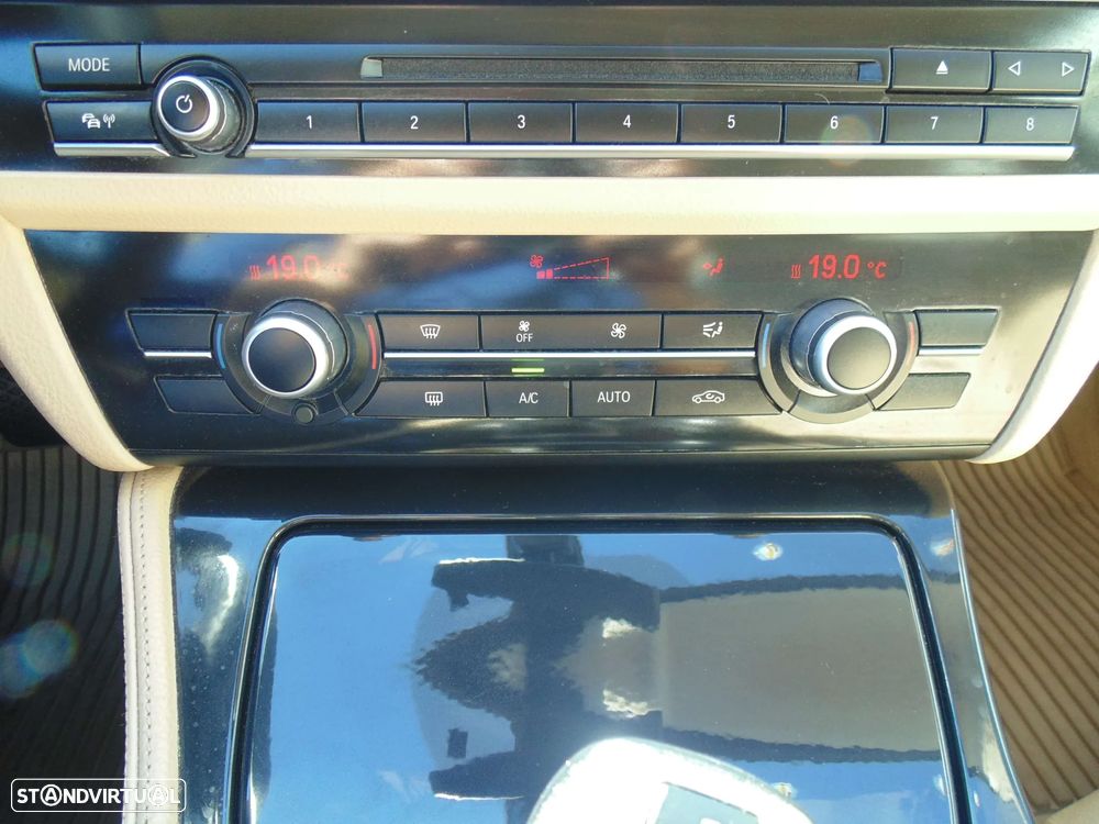 BMW 520 d Line Luxury Auto - 31