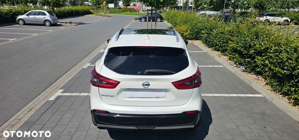 Nissan Qashqai 1.6 DCi Xtronic N-Connecta - 32