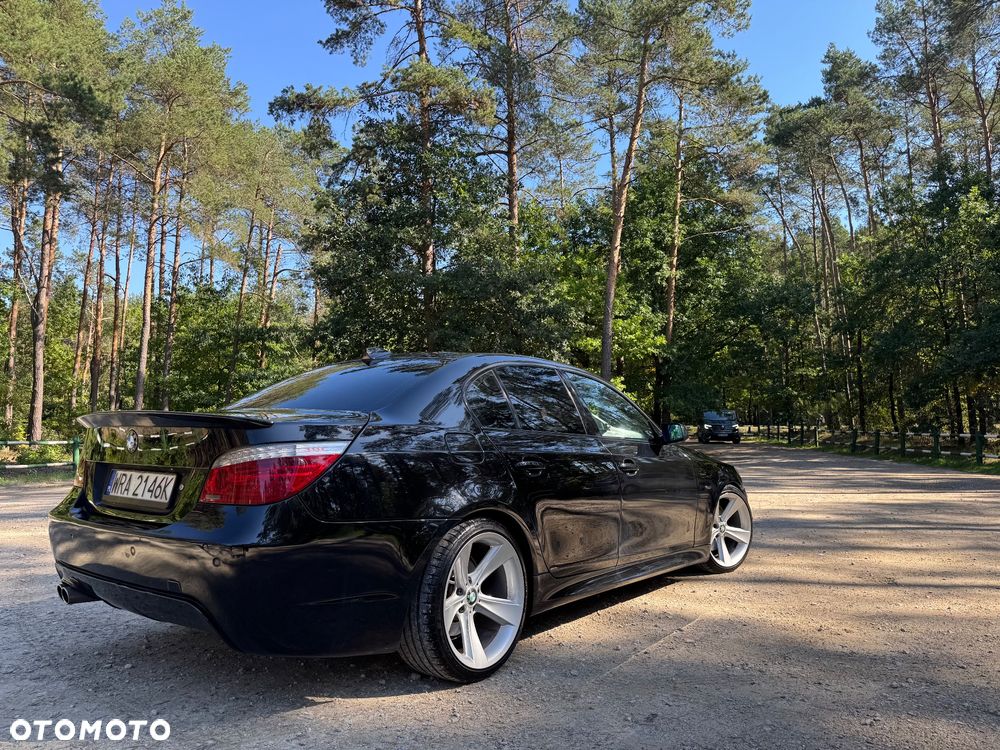 BMW Seria 5 525d - 6