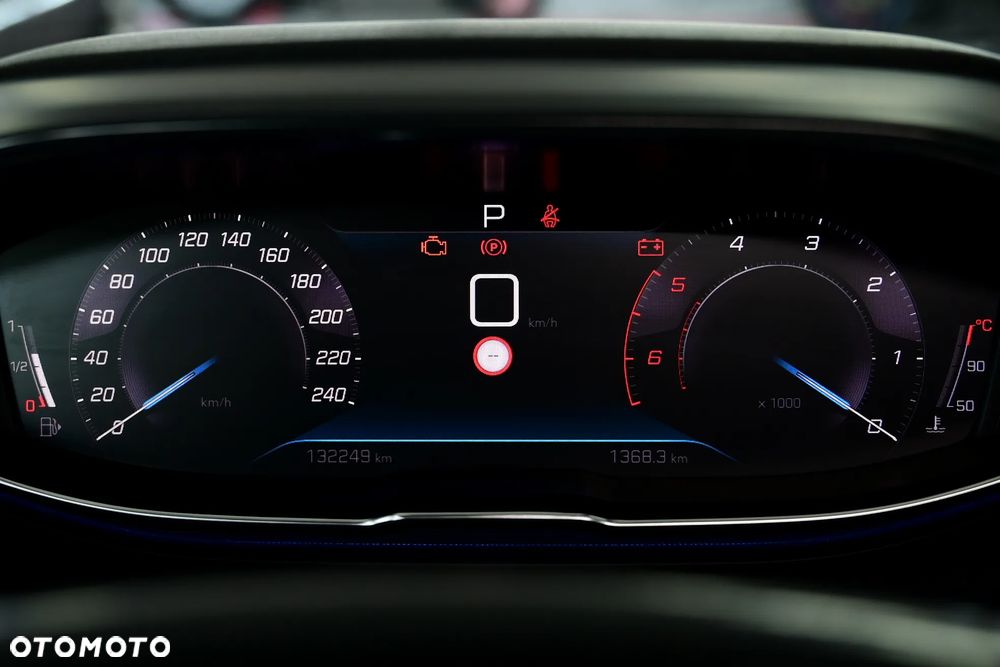 Peugeot 3008 1.5 BlueHDi GT S&S EAT8 - 27