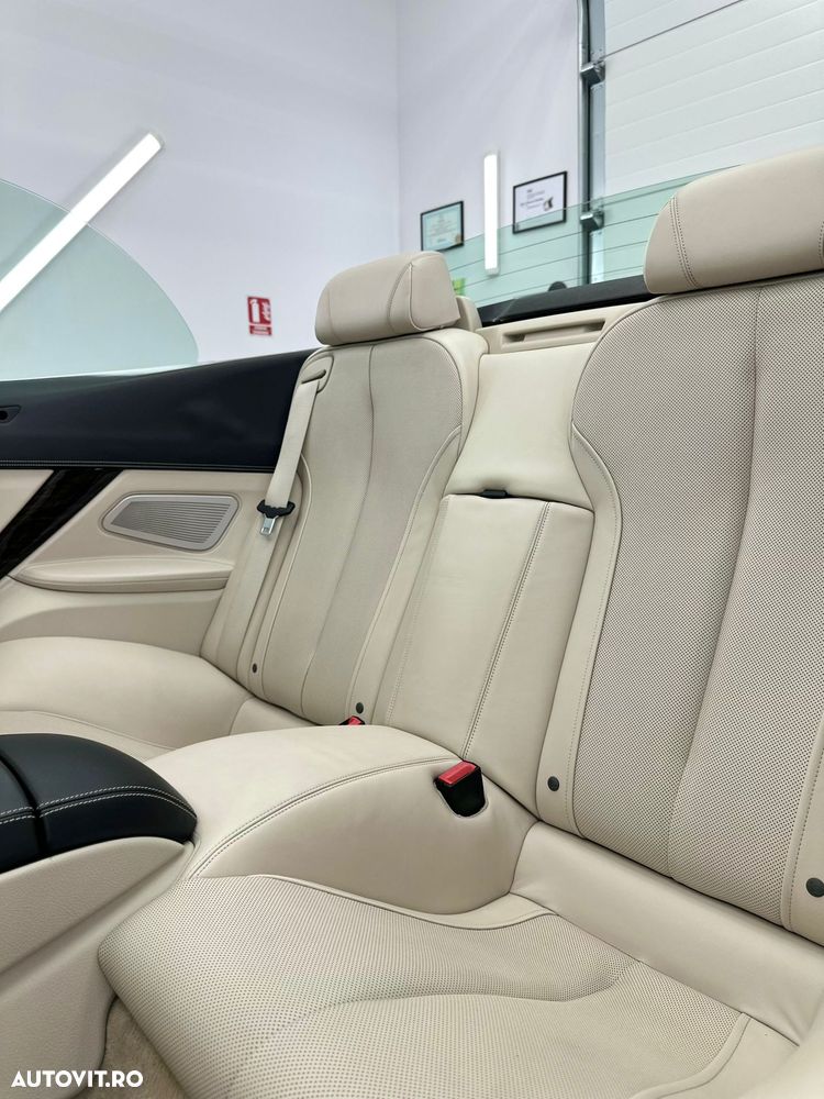 BMW Seria 6 650i - 12