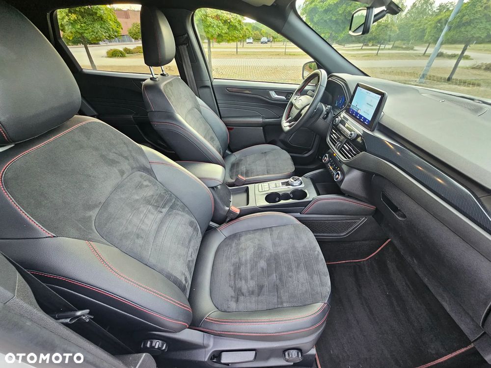 Ford Kuga - 21