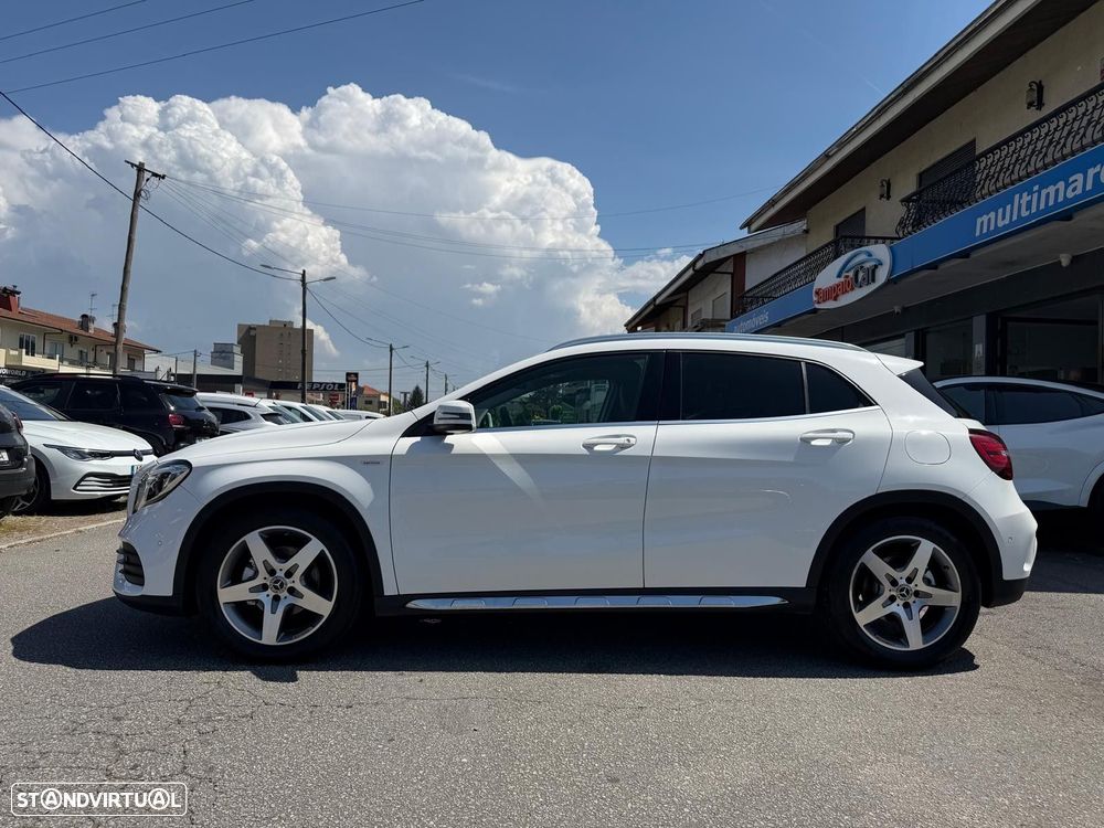 Mercedes-Benz GLA 180 AMG Line - 4