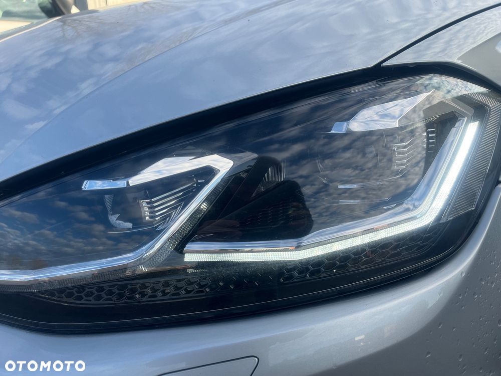 Volkswagen Golf 2.0 TDI SCR DSG Comfortline - 7