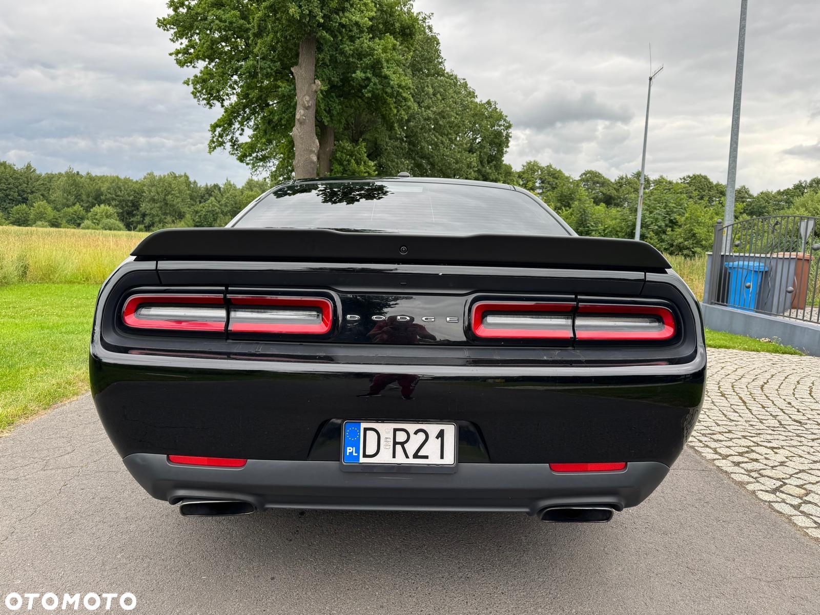 Dodge Challenger - 6